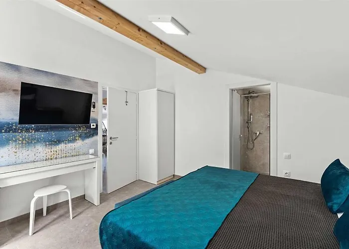 Apartamento With Pool By Aneo Travel *