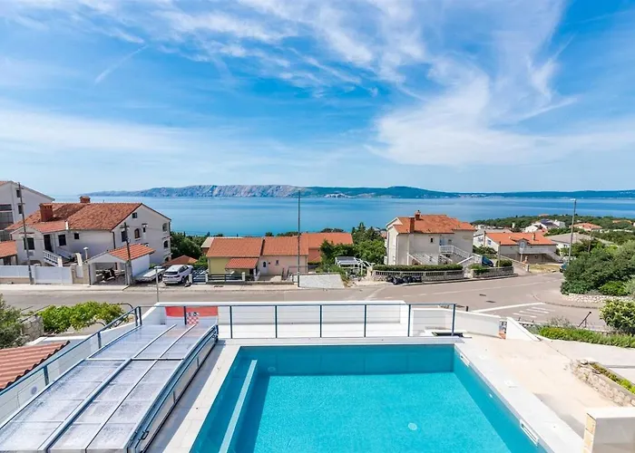Apartamento With Pool By Aneo Travel Novi Vinodolski
